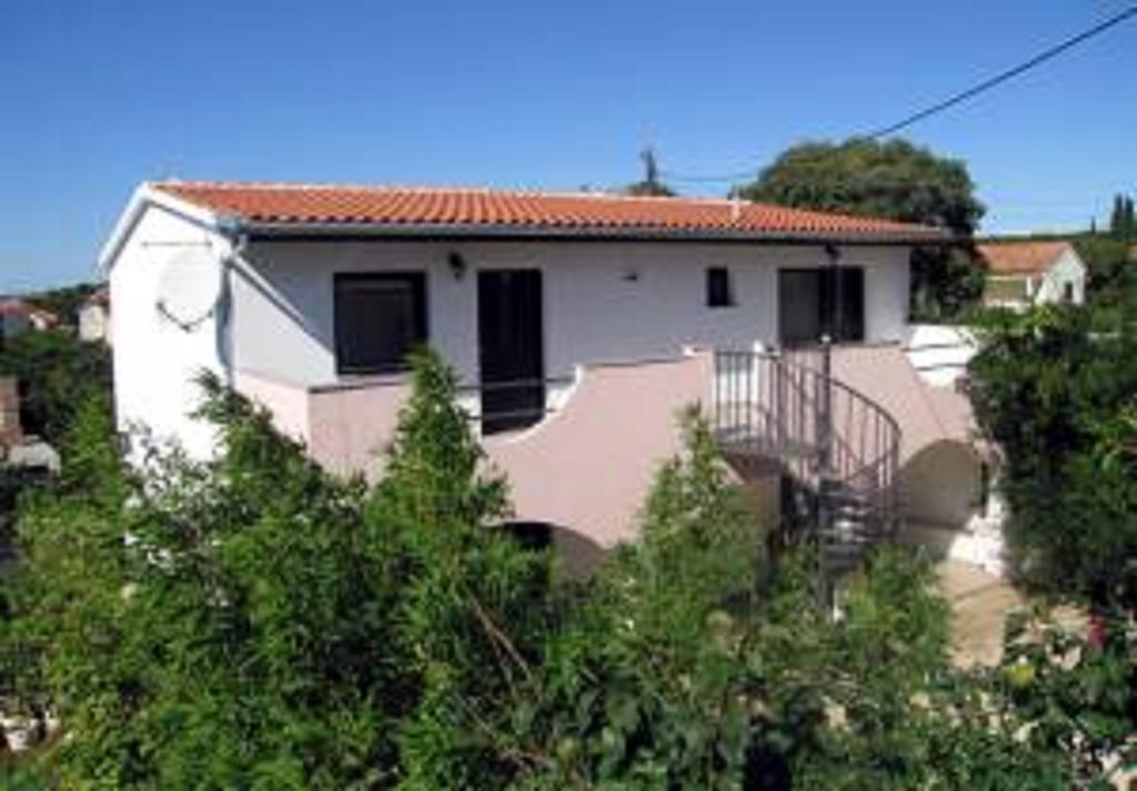 Apartments Lola Biograd Na Moru Bagian luar foto